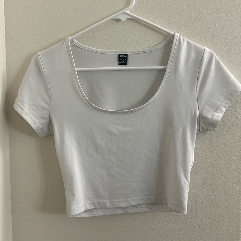 White cropped shirt